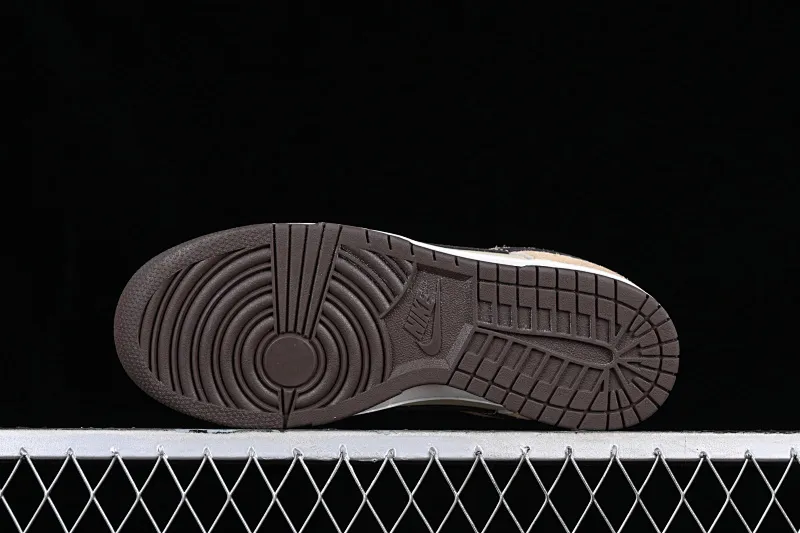 All Categories Nk SB Dunk Series Nk SB Dunk Low Low-top Sneakers K Version Nk Dunk Low Retro Prm "Cheetah" Smashed Backboard Fashion Casual Sneakers DH7913-200